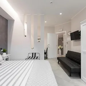 Interno 1 Roma Luxury Чампино